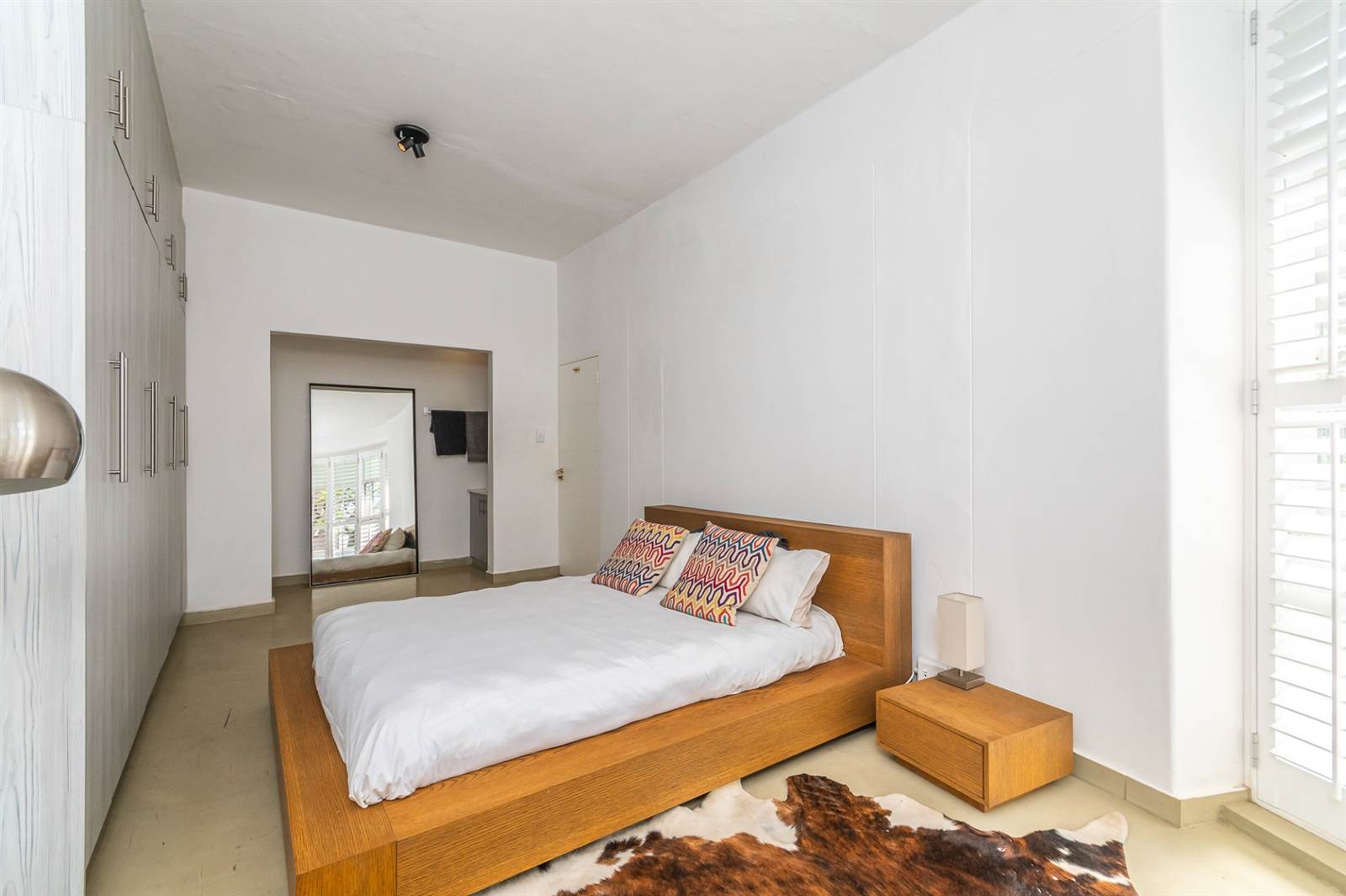 1 Bed Apartment in Rosebank photo number 4