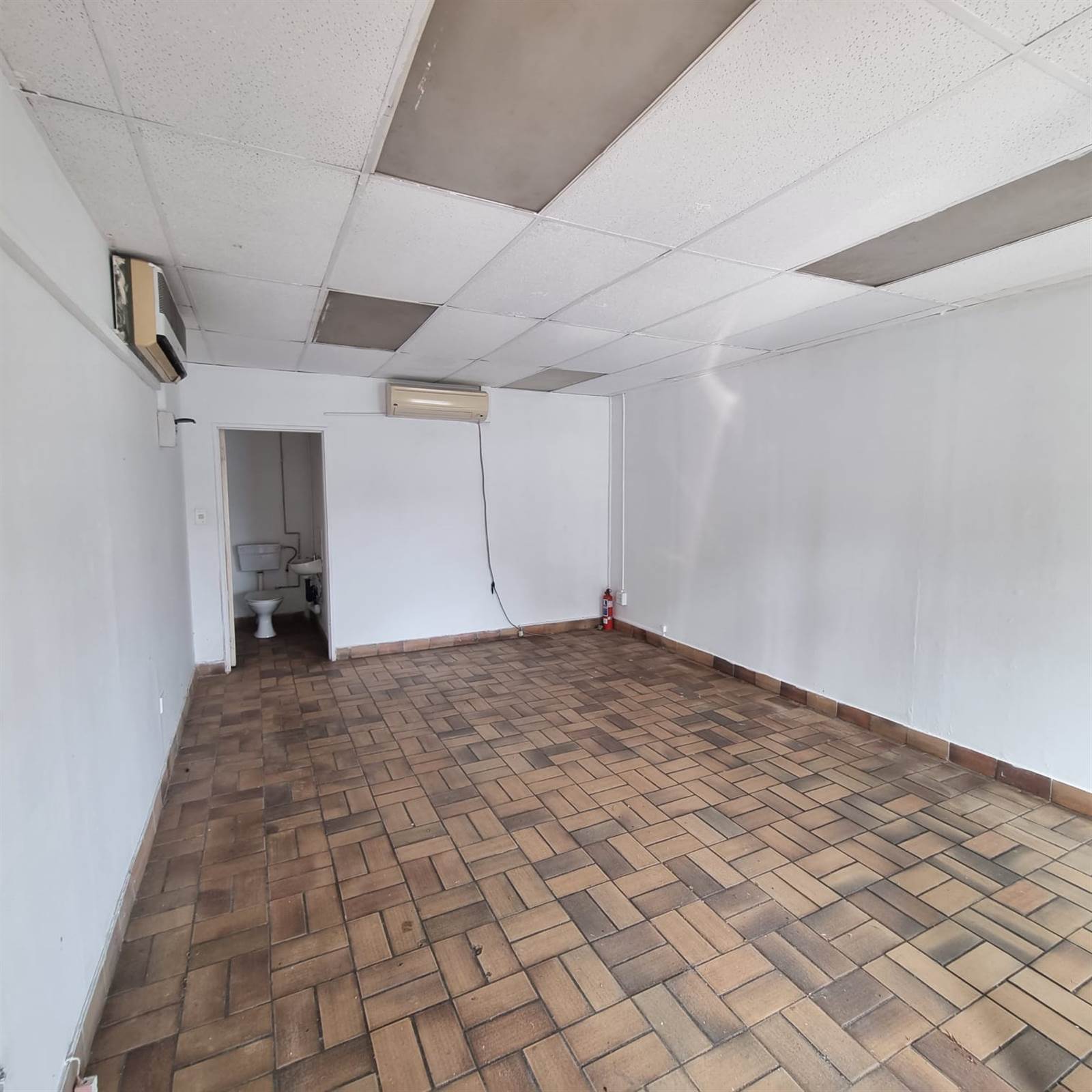 30  m² Commercial space in Richards Bay Central photo number 1