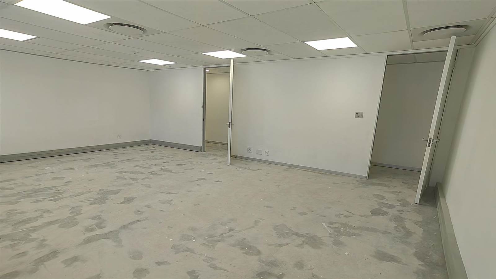 254  m² Commercial space in Tyger Valley photo number 10