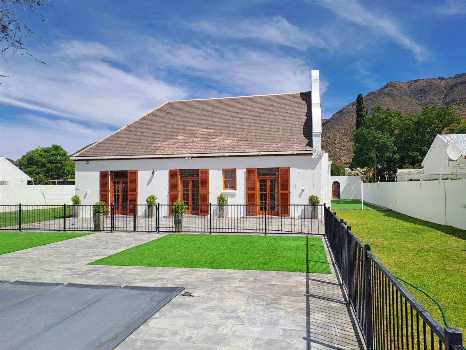 4 Bed House in Graaff Reinet photo number 27