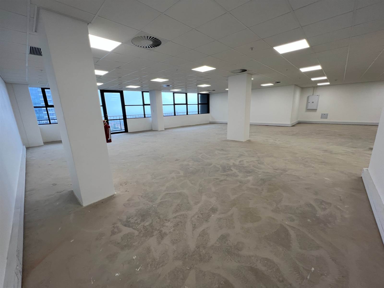 187  m² Office Space in Umhlanga Rocks photo number 5