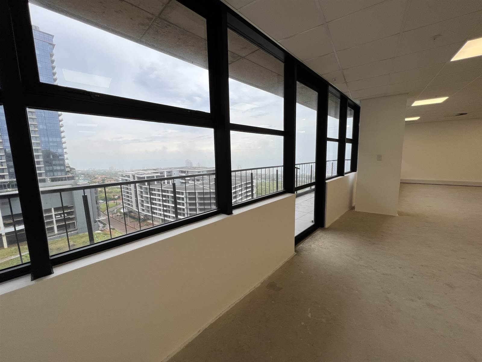 187  m² Office Space in Umhlanga Rocks photo number 12
