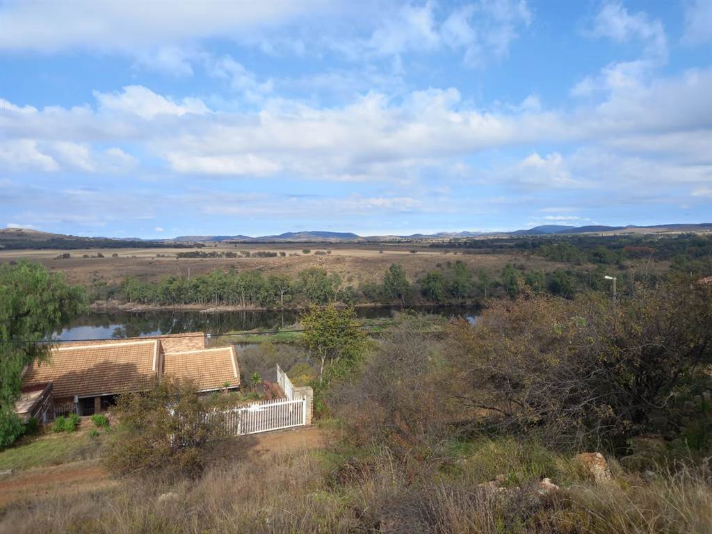 615 m² Land available in Vaaloewer photo number 4