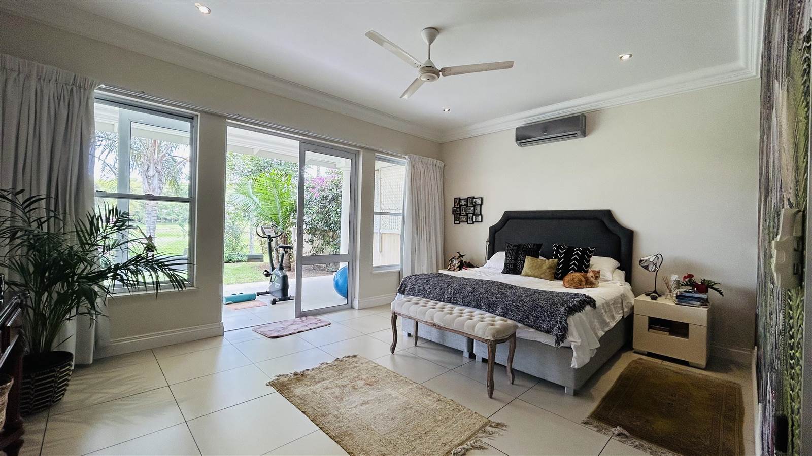 4 Bed House in Mt Edgecombe photo number 13