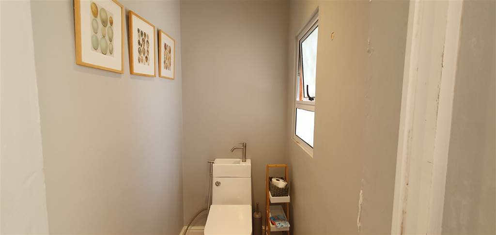 3 Bed Townhouse in Rosebank photo number 6