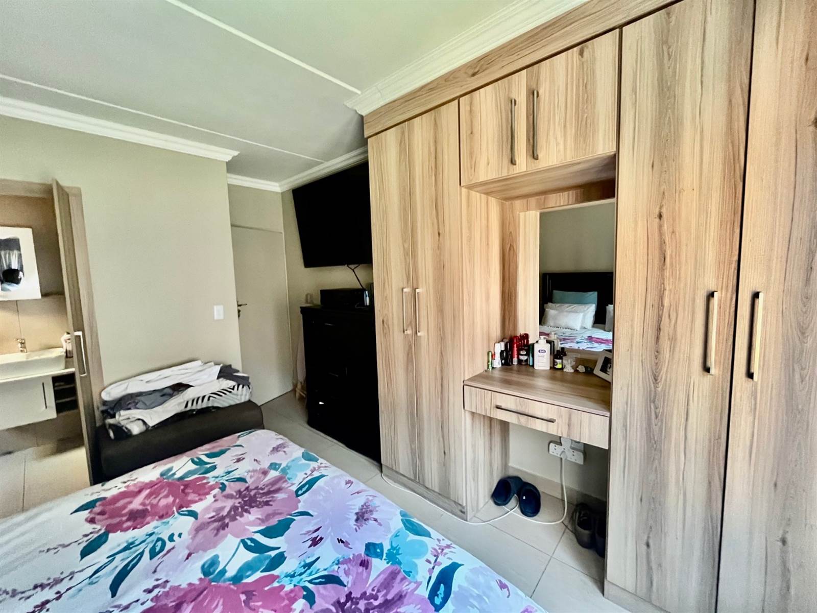 3 Bed Apartment in Pretoria West photo number 14