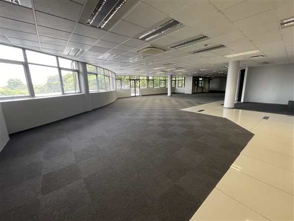 245  m² Commercial space in Parktown
