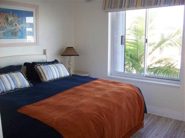 2 Bed Apartment in Knysna Quays photo number 7