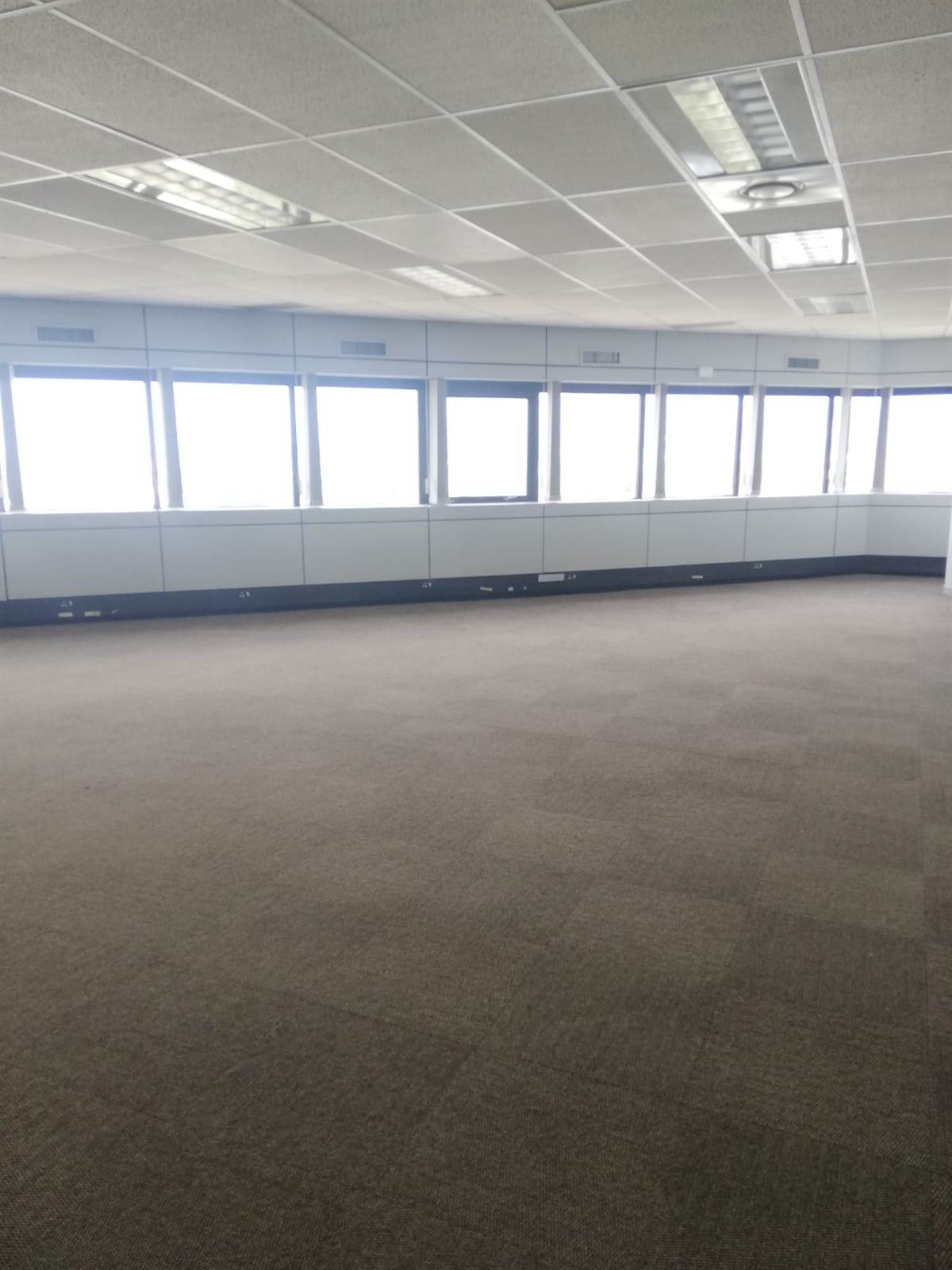 1147.25  m² Office Space in Bellville Central photo number 8