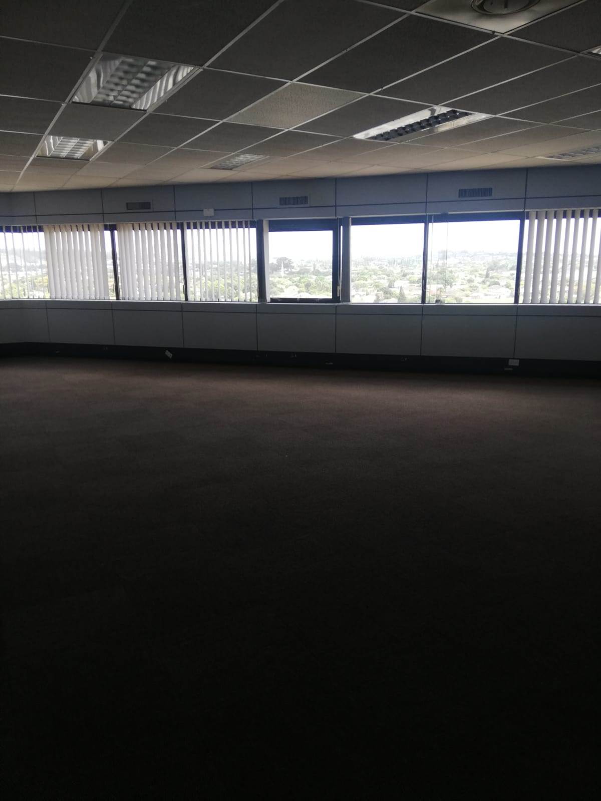 1147.25  m² Office Space in Bellville Central photo number 17