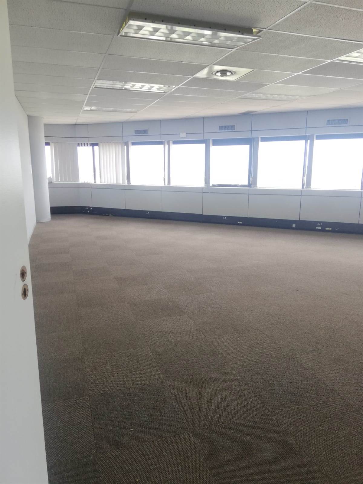 1147.25  m² Office Space in Bellville Central photo number 4