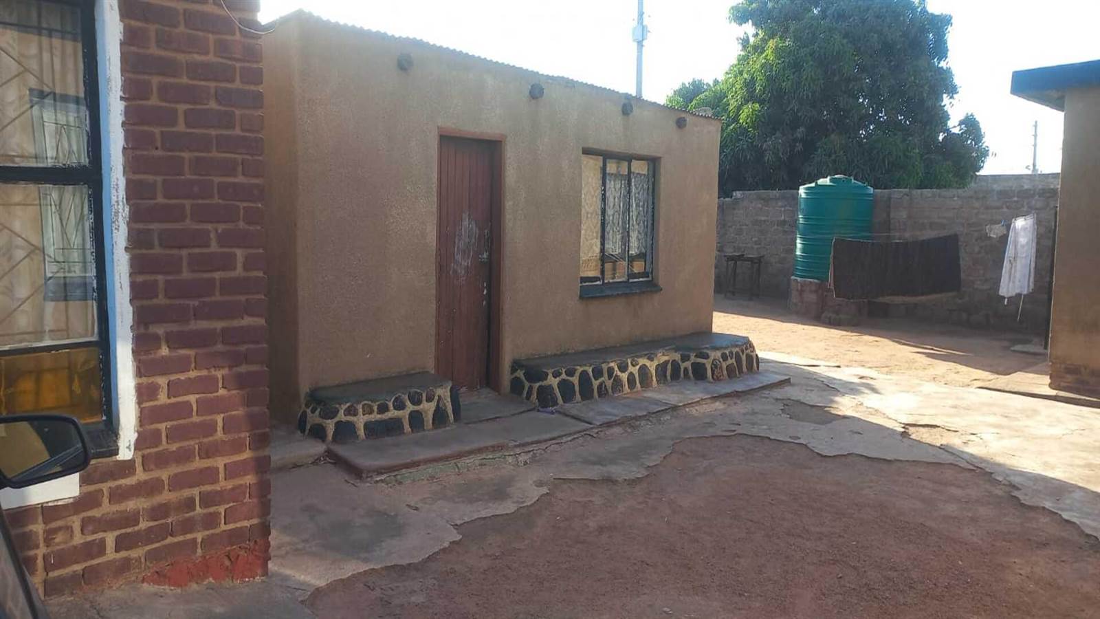 8 Bed House in Siyabuswa photo number 4