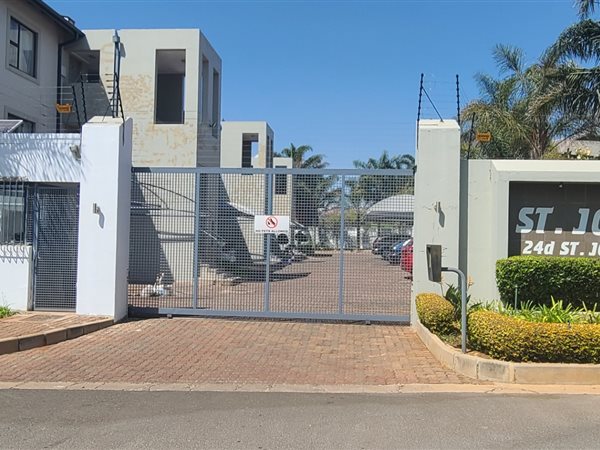 2 Bed Townhouse in Germiston Central