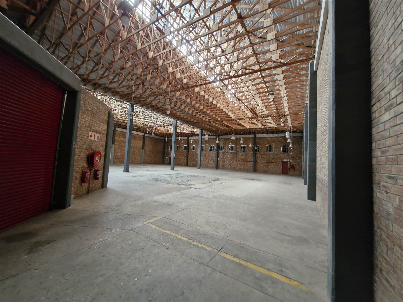 3229  m² Industrial space in Waterfall Estate photo number 2