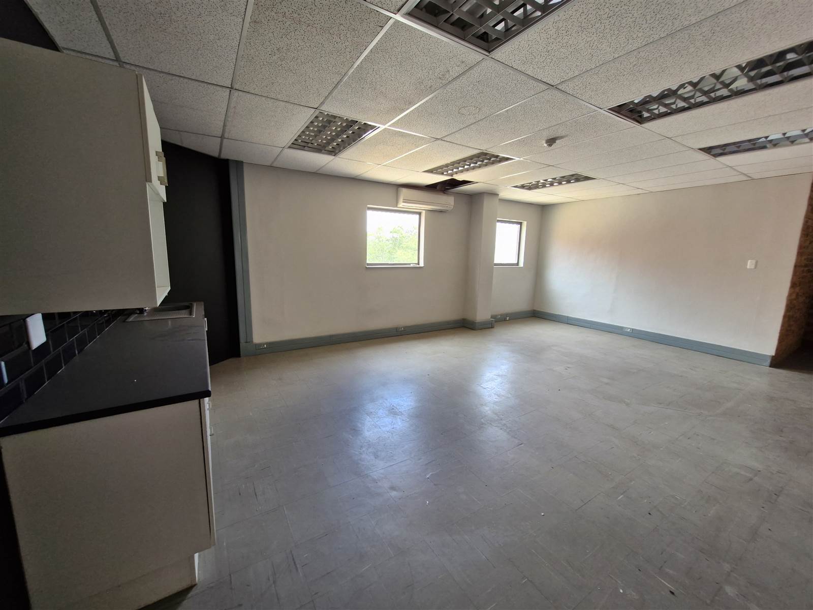 3229  m² Industrial space in Waterfall Estate photo number 17