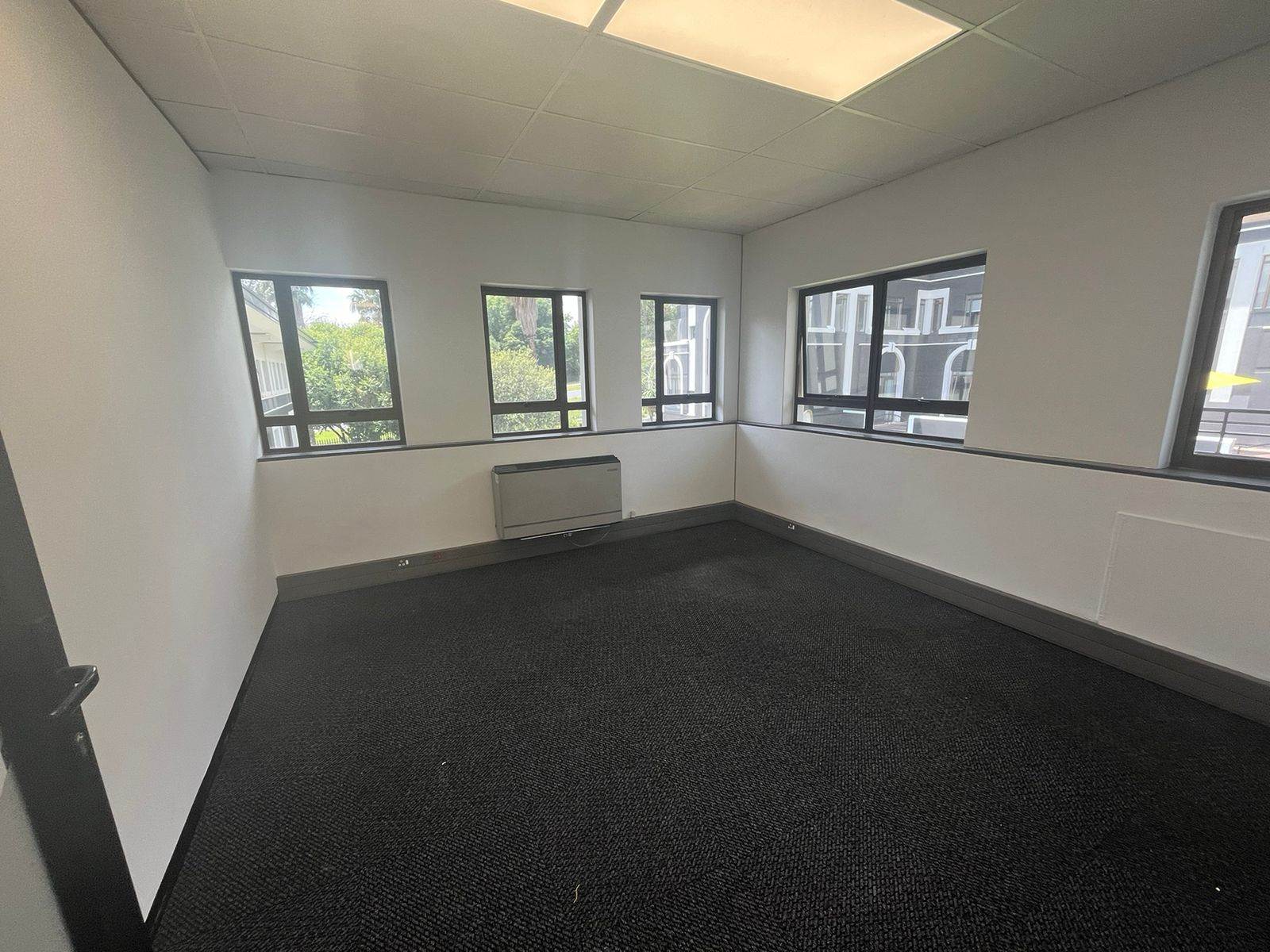 131.73  m² Commercial space in Hyde Park photo number 10