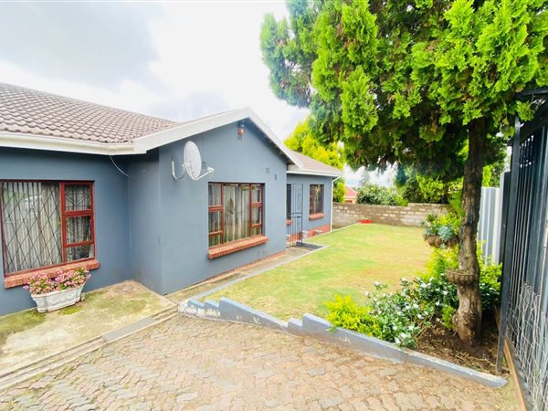 4 Bed House in Southernwood
