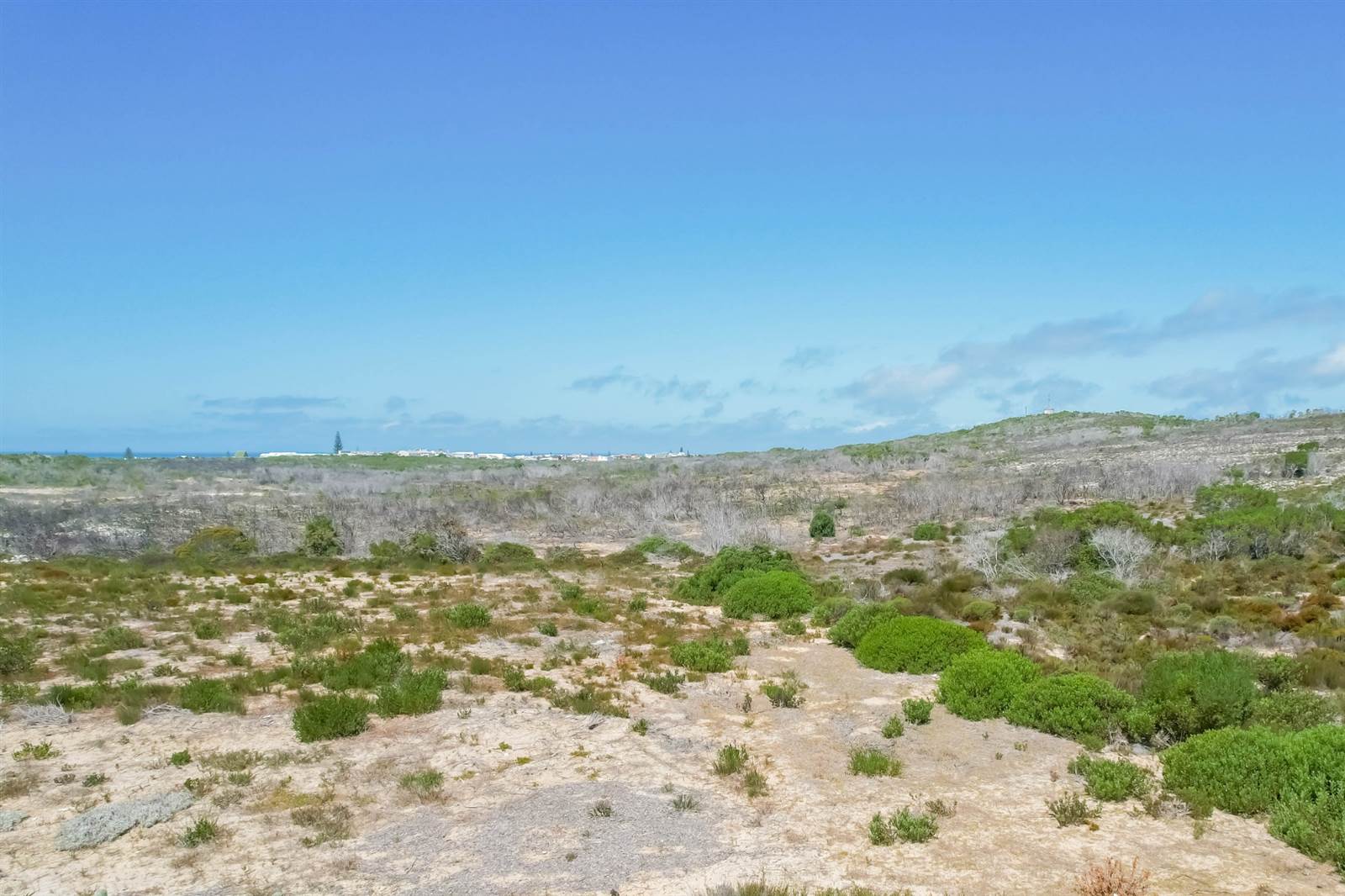 987 m² Land available in Struisbaai photo number 2