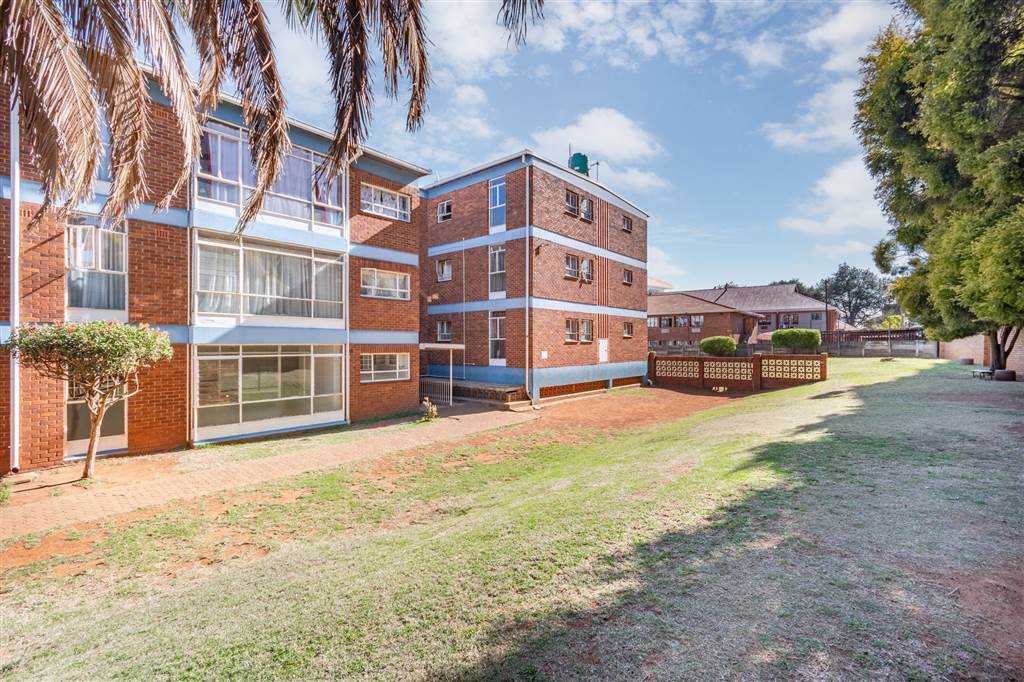 1 Bed Apartment for sale in Kempton Park Central | T4213629 | Private ...