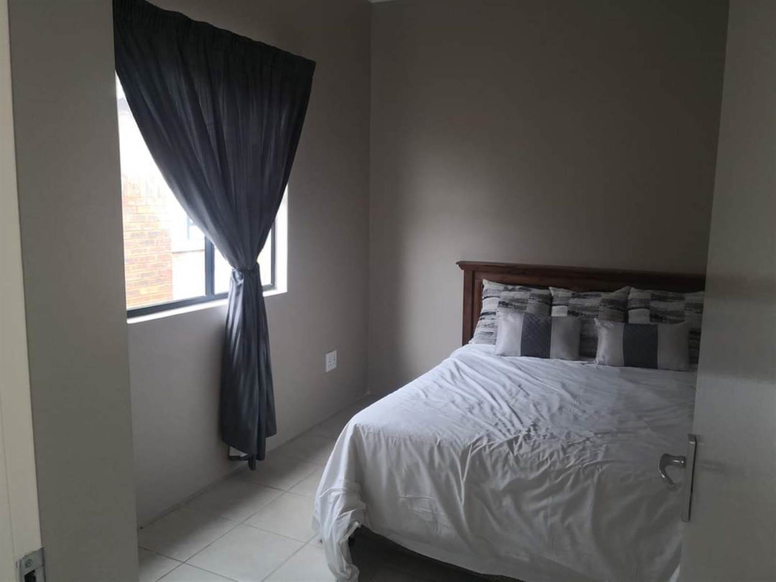 2 Bed House in Trichardt photo number 15