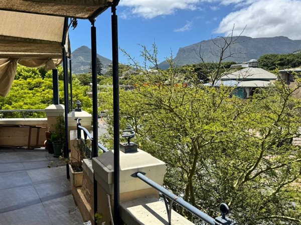3 Bedroom Flat 3 Bedroom Flat