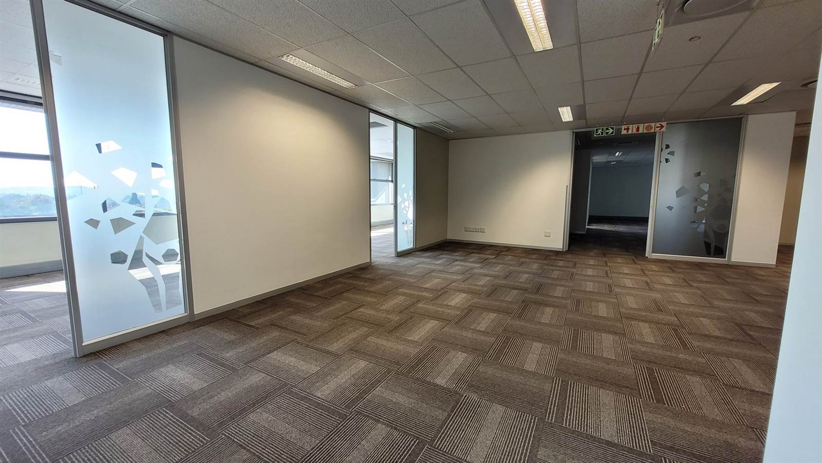 770  m² Office Space in Ashlea Gardens photo number 13