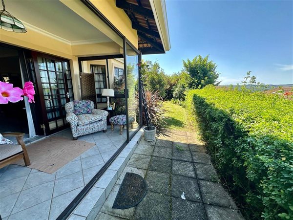 2 Bedroom Townhouse 2 Bedroom Townhouse