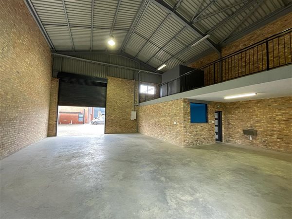 188  m² Industrial space