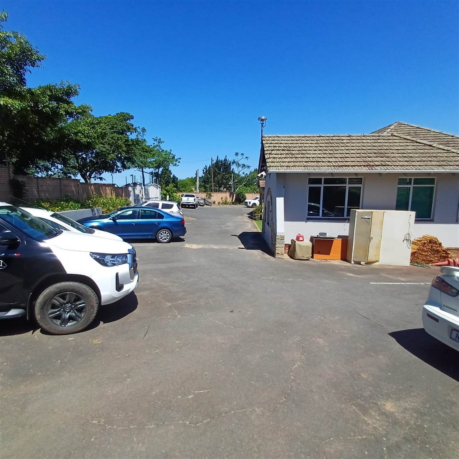 325  m² Commercial space in Westville photo number 9