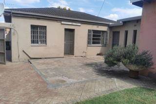 4 Bed House in Boksburg North photo number 28