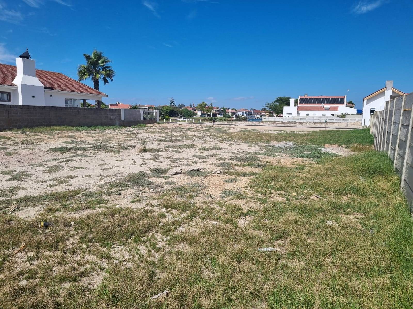 651 m² Land available in Port Owen photo number 1