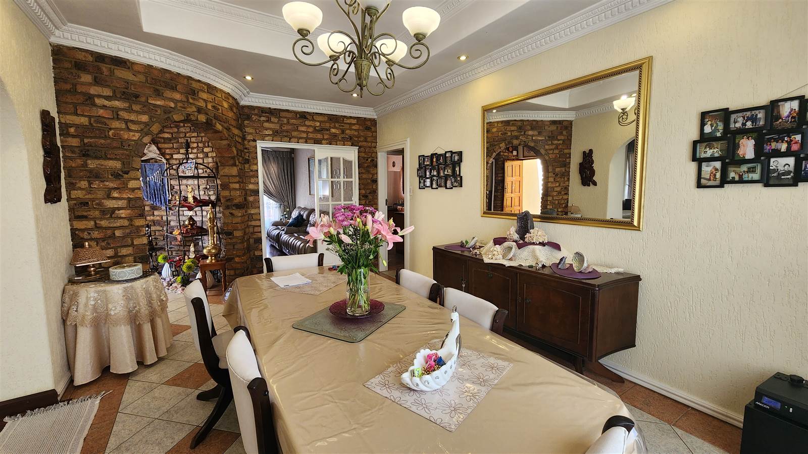 5 Bed House in Laudium photo number 10