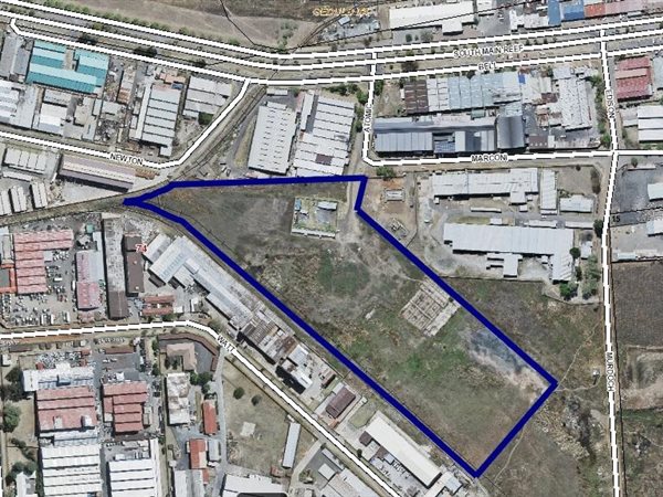 5.5 ha Land available in Springs Central