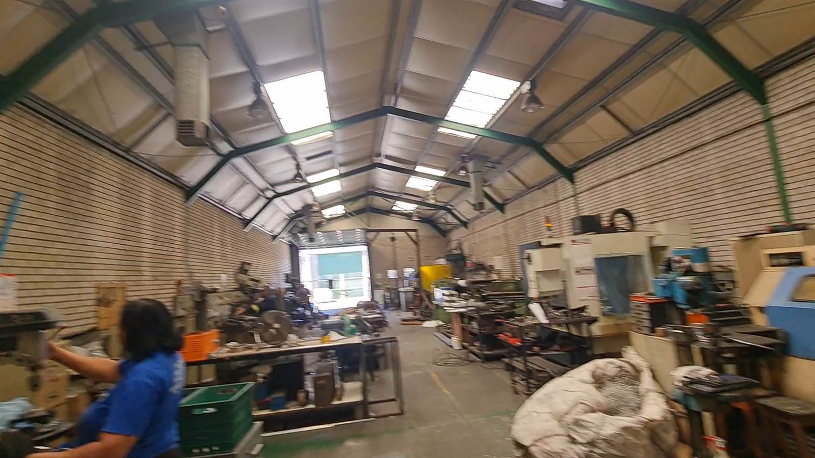 300  m² Industrial space in Epping photo number 4