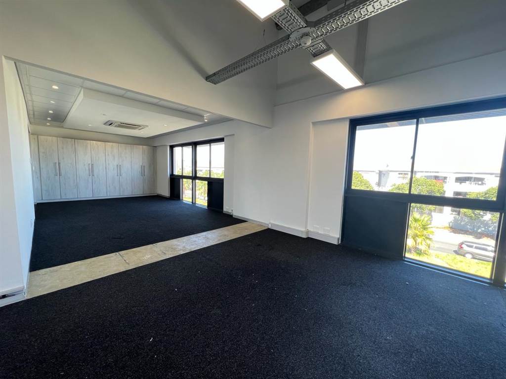 189  m² Commercial space in Parklands North photo number 8