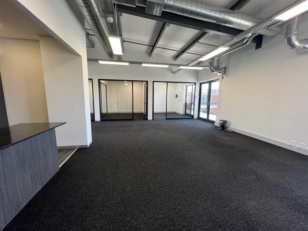 189  m² Commercial space in Parklands North photo number 16