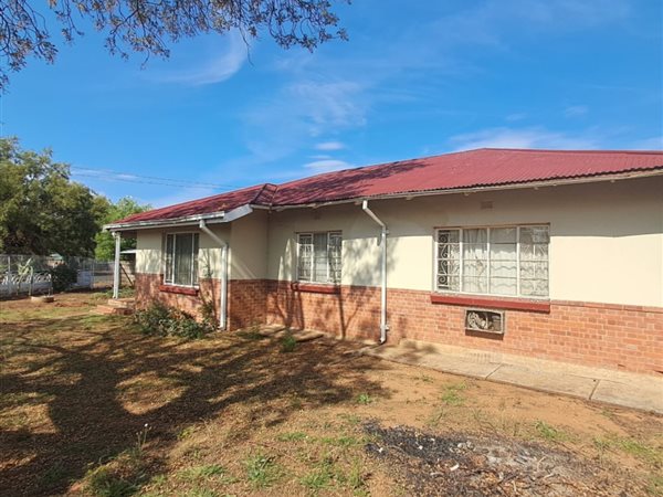 3 Bedroom House 3 Bedroom House