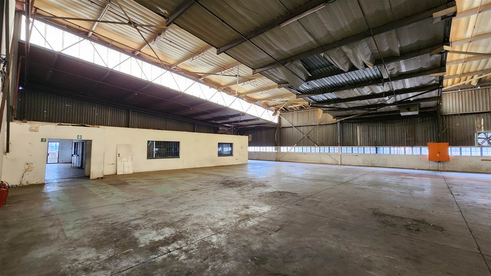 2600  m² Industrial space in Spartan photo number 13