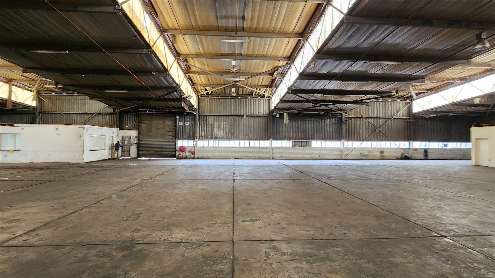 2600  m² Industrial space in Spartan photo number 16
