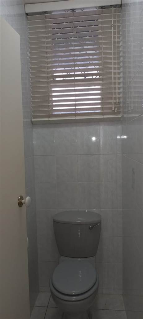 2.5 Bed Apartment in Musgrave photo number 27
