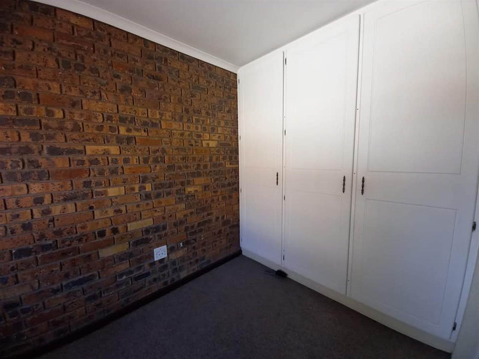 3 Bed Flat in Secunda photo number 5