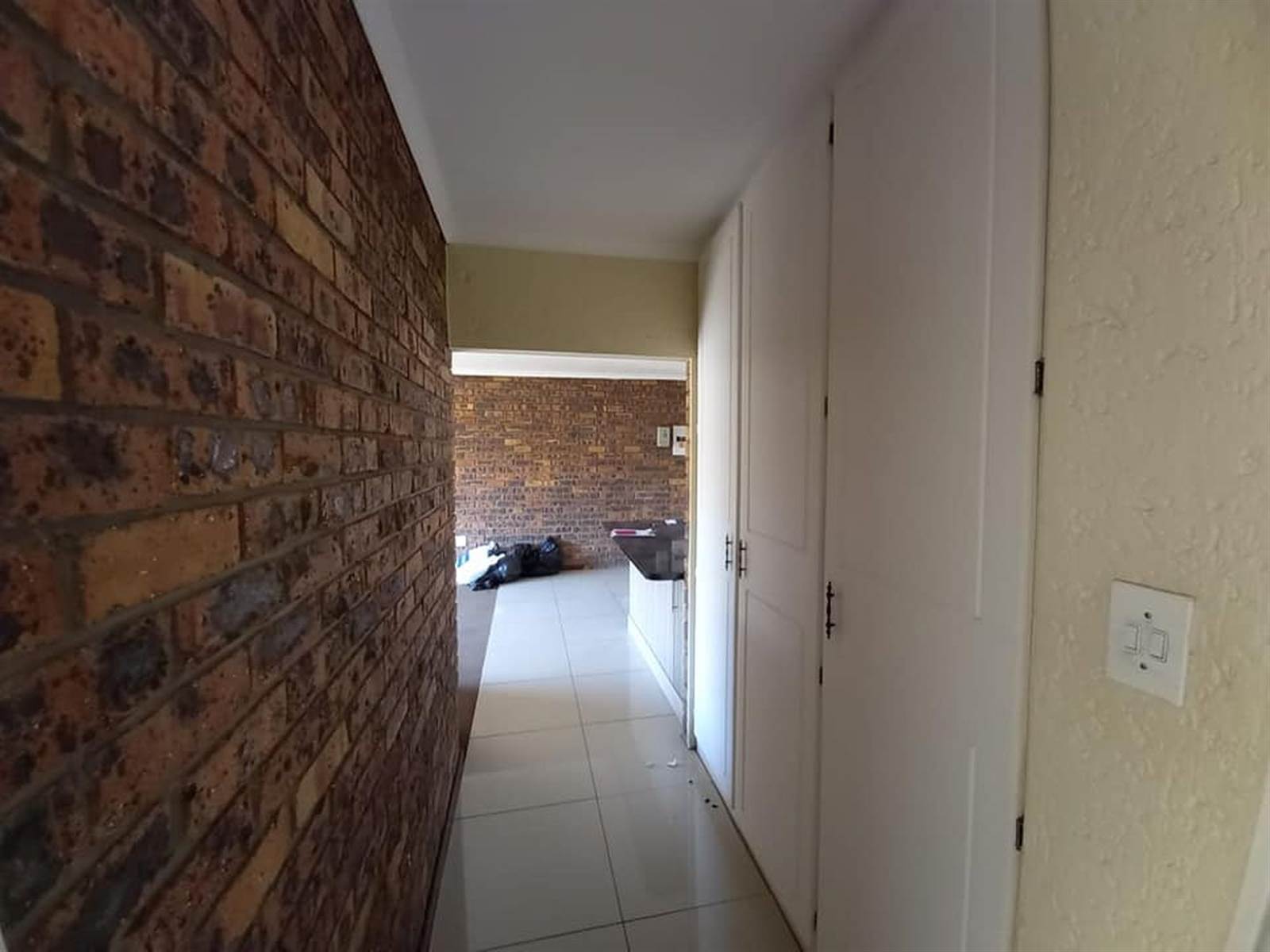 3 Bed Flat in Secunda photo number 3