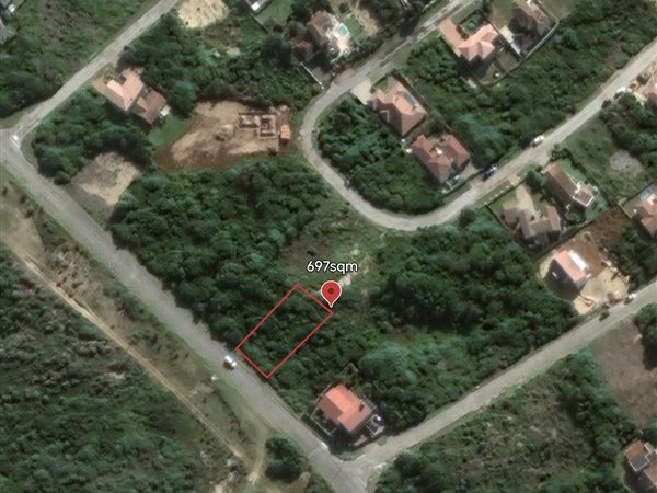 697 m² Land