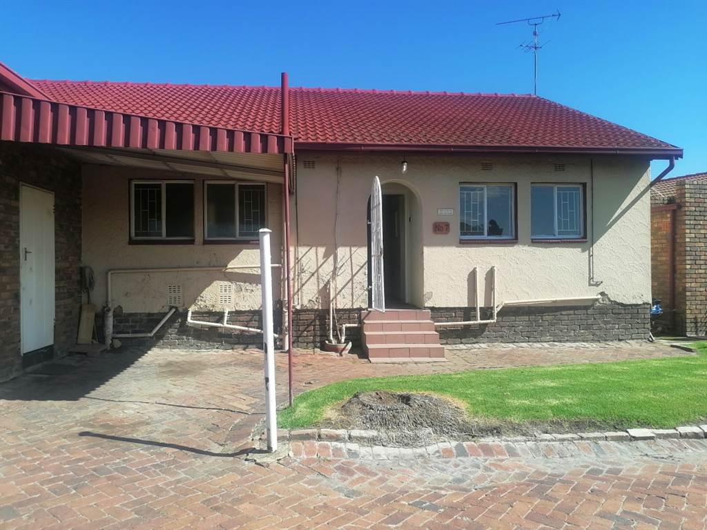 3 Bed Cluster in Kempton Park Central photo number 18