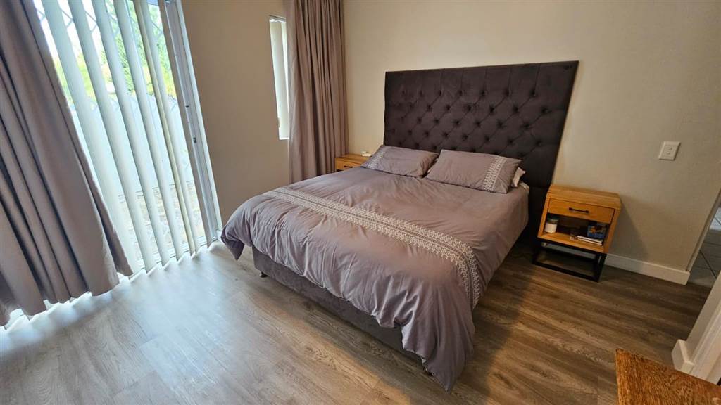 3 Bed Apartment in Rosendal photo number 6