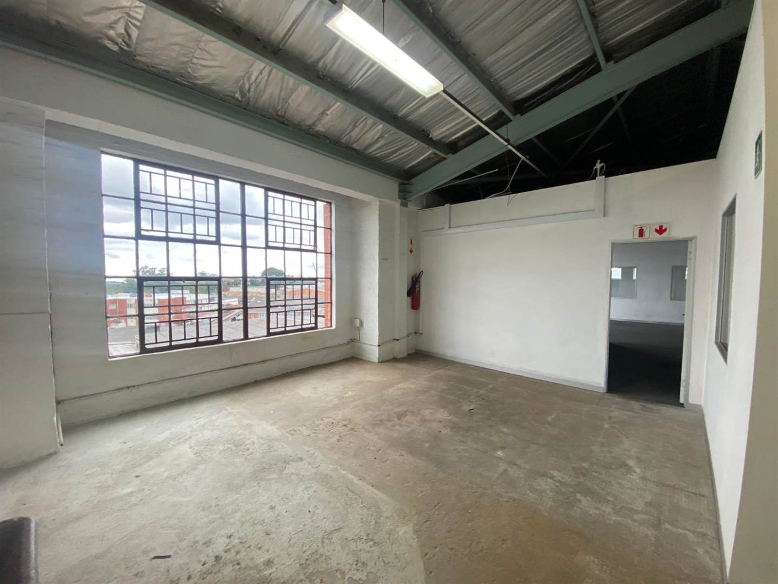 1887  m² Industrial space in Westmead photo number 24
