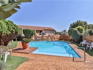 2 Bed Townhouse in Bedford Park
