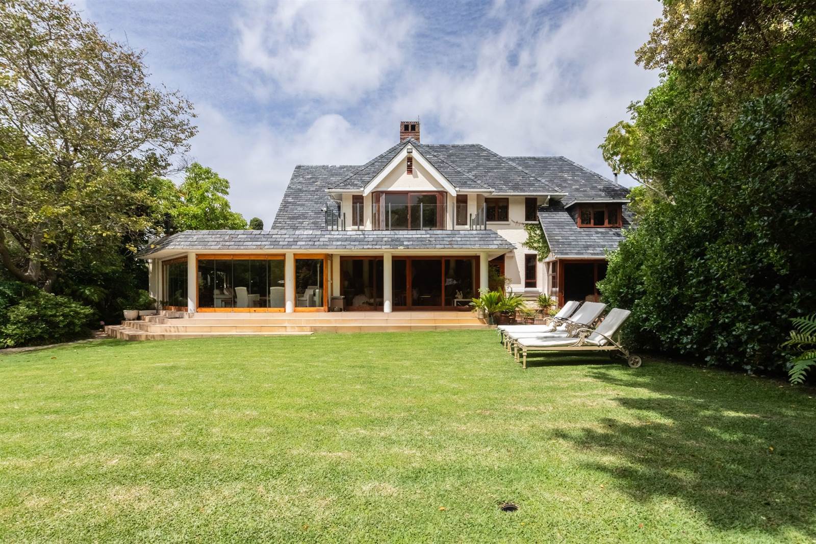 5 Bed House in Rondebosch photo number 23
