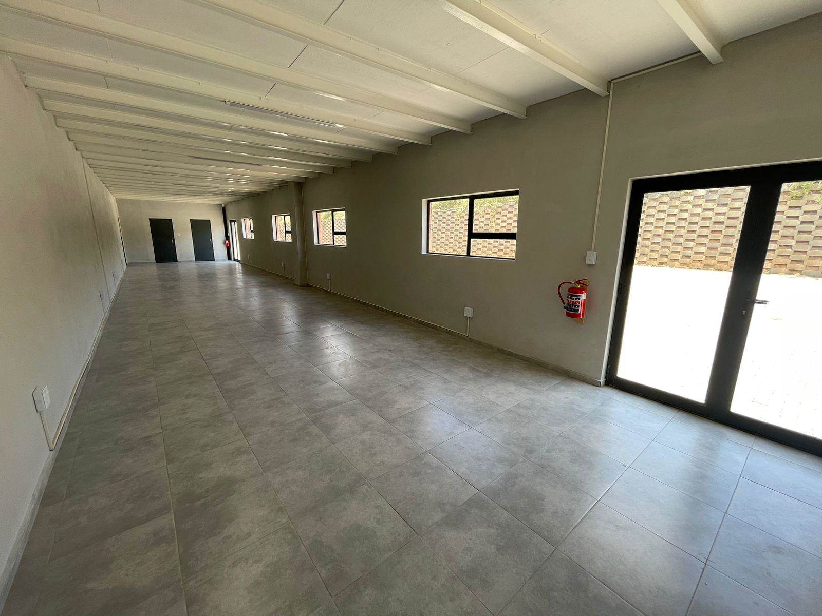 1214  m² Industrial space in Roodepoort Central photo number 13