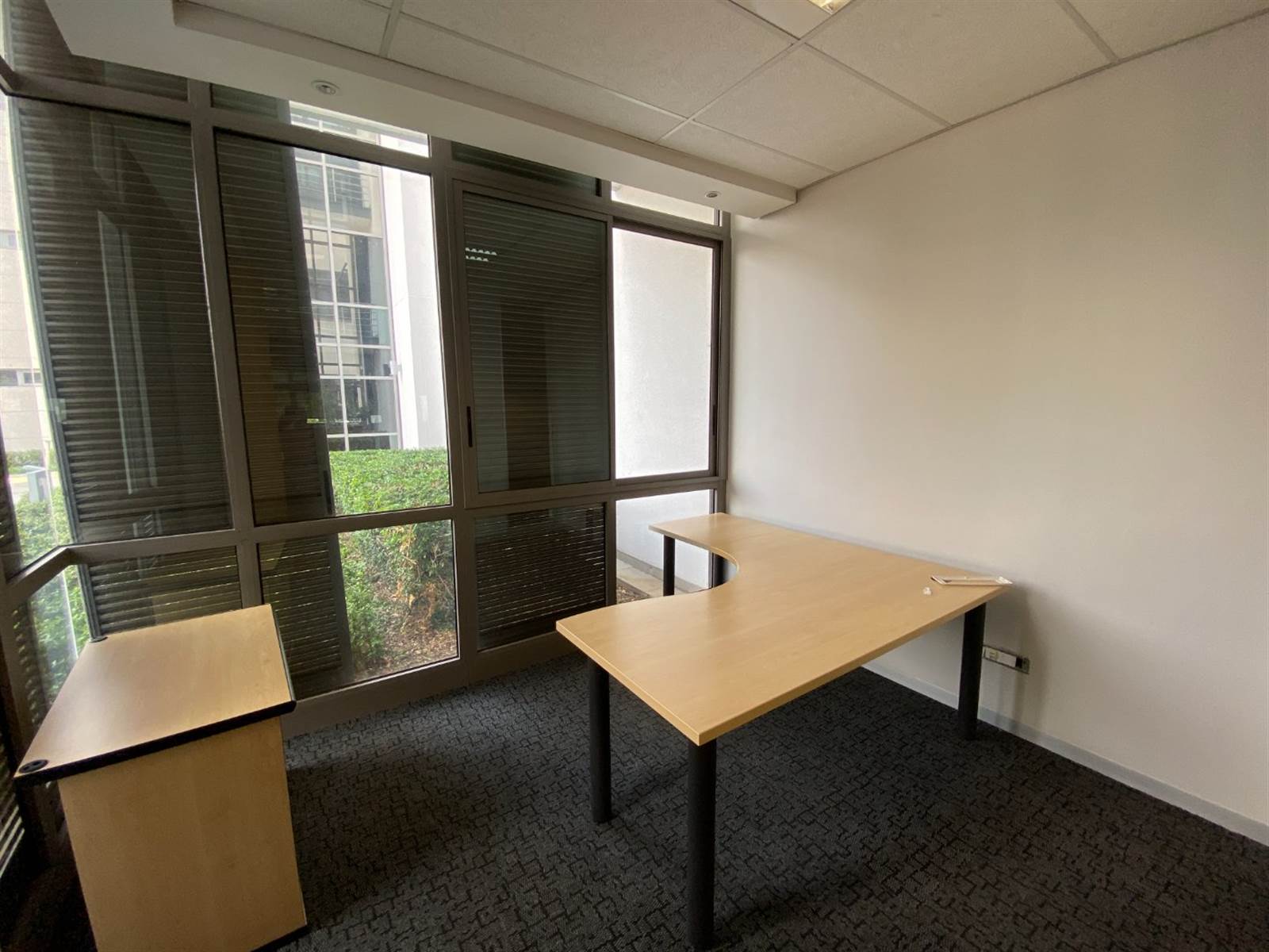 870  m² Office Space in Waterfall Estate photo number 6